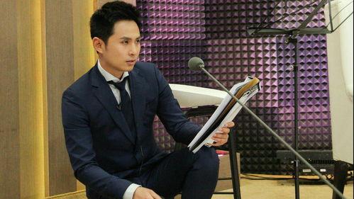 娱乐吃瓜的配音演员是谁,揭秘娱乐吃瓜界的配音达人